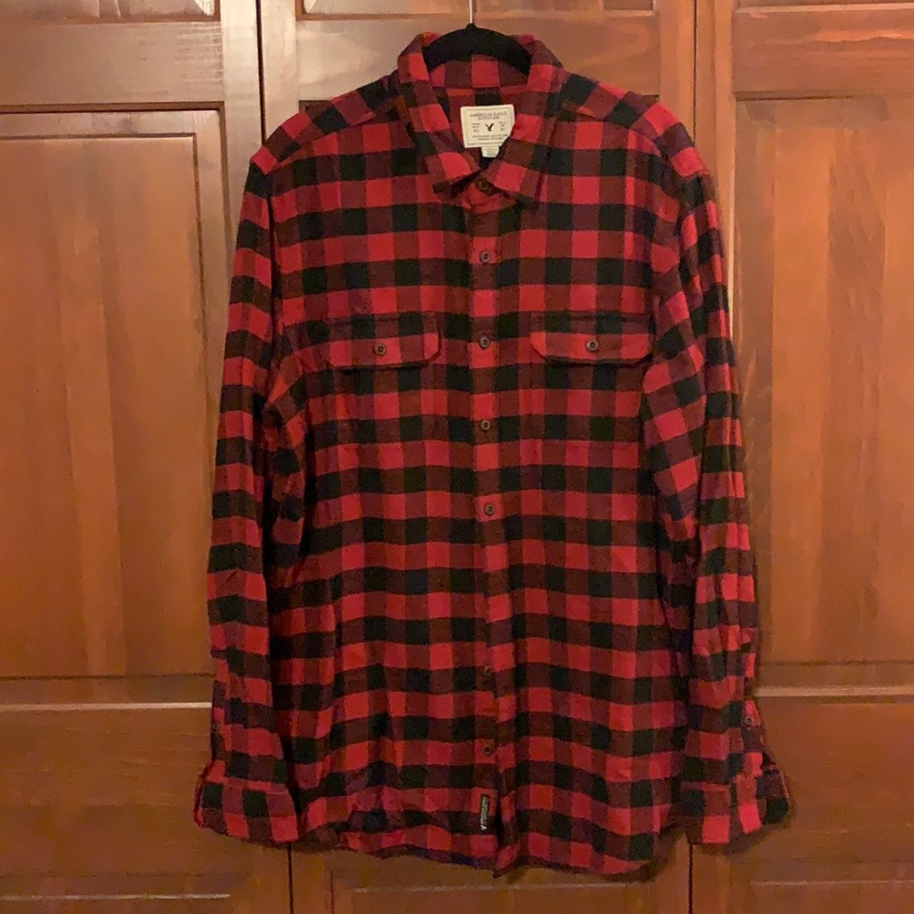 American Eagle Outfitters - Classic Flannel